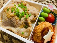 佐藤友美『娘のお弁当( ̄∇ ̄)』