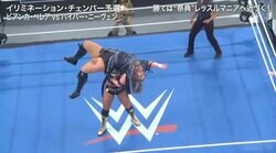 「人間超越してる」“元陸上”アスリートレスラーが120キロ女子をぶん投げた！ 豪快すぎる一撃で相手は“大の字”…大迫力の一部始終