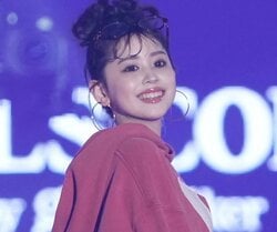 カジサックの娘・梶原叶渚「こんな細い脚見たことない」ショーパン姿で圧倒的美脚を披露