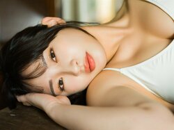 元HKT48松本日向、艶めく柔肌で見る人を魅了するデジタル限定写真集が4月7日リリース