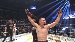 「嫁も獲得しました！」堀口恭司、リング上で誓いのキス！ 衝撃一本直後にプロポーズの電撃サプライズ