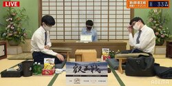 藤井聡太王位・棋聖、研究仲間・永瀬拓矢王座とがっぷり四つの序盤戦／将棋・叡王戦