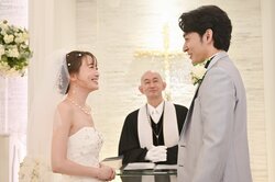 松本まりか、スタイル際立つウエディングドレス姿が美しすぎると話題に『ミス・ターゲット』