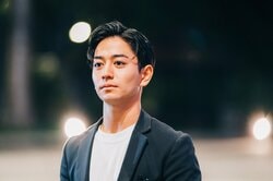 大倉士門のイケメン弟、美人すぎる経営者に愛の告白 誠実な言葉に絶賛の声「めちゃくちゃ素敵」