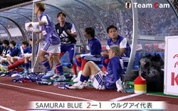 「お兄ちゃんすぎてメロい」板倉滉、塩貝健人への“兄貴っぷり”が反響！痛めた足を引きずりながら初ゴールに歓喜→全力ハグ「男でも惚れちまうよ」