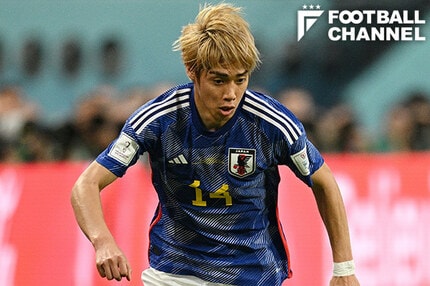 2022年サッカー日本代表伊藤純也選手実使用スパイク 2022年サッカー日本代表伊藤純也選手実使用スパイク - メルカリ