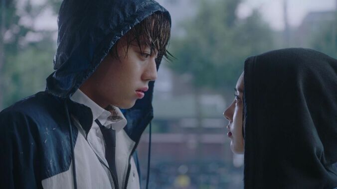 Wanna One出身パク・ジフン＆THE BOYZ ヨンフン出演！人気ウェブ漫画をドラマ化『恋愛革命』ABEMAで独占先行配信中 2枚目