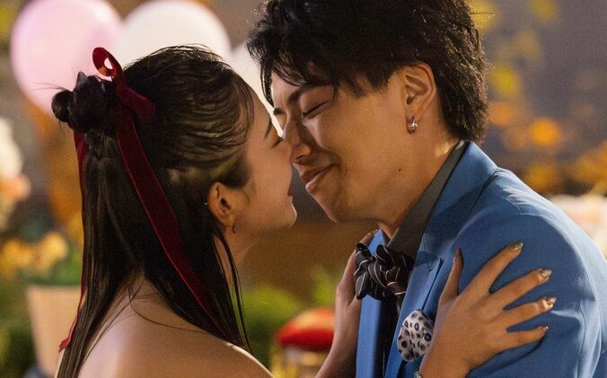 【写真・画像】「すごすぎる」モテランキング1位の男女がついに決定！異次元スタイル美女のクイーン姿に「いや、すごいわ」スタジオも衝撃　1枚目