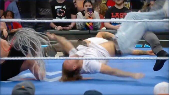 脳天から突き刺さる危険技