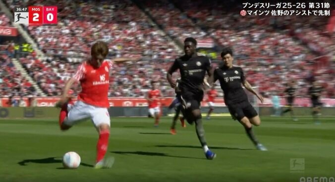 スタジアム騒然！ 佐野海舟、脳がバグる“衝撃の光景”「無双しすぎ」「これはヤバい」剥がしながら“超絶ロングキラーパス”炸裂 2枚目