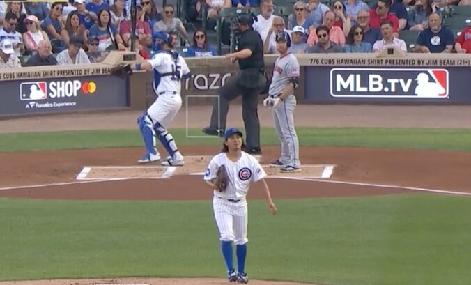 【写真・画像】球場騒然！ 今永昇太、神フィールディングで“衝撃の光景”「速っ！」「スゲえ…」 難しい打球に“超反応”→矢のような送球「超ファインプレー」　1枚目