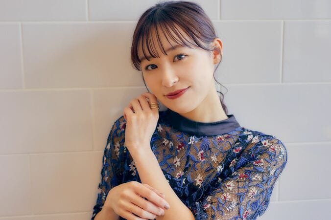 鈴木美羽、21歳でキス&ラブシーンに初挑戦「両親にはまだ言ってません（笑）」ラストシーンでは涙も『私が獣になった夜〜名前のない関係〜』 4枚目