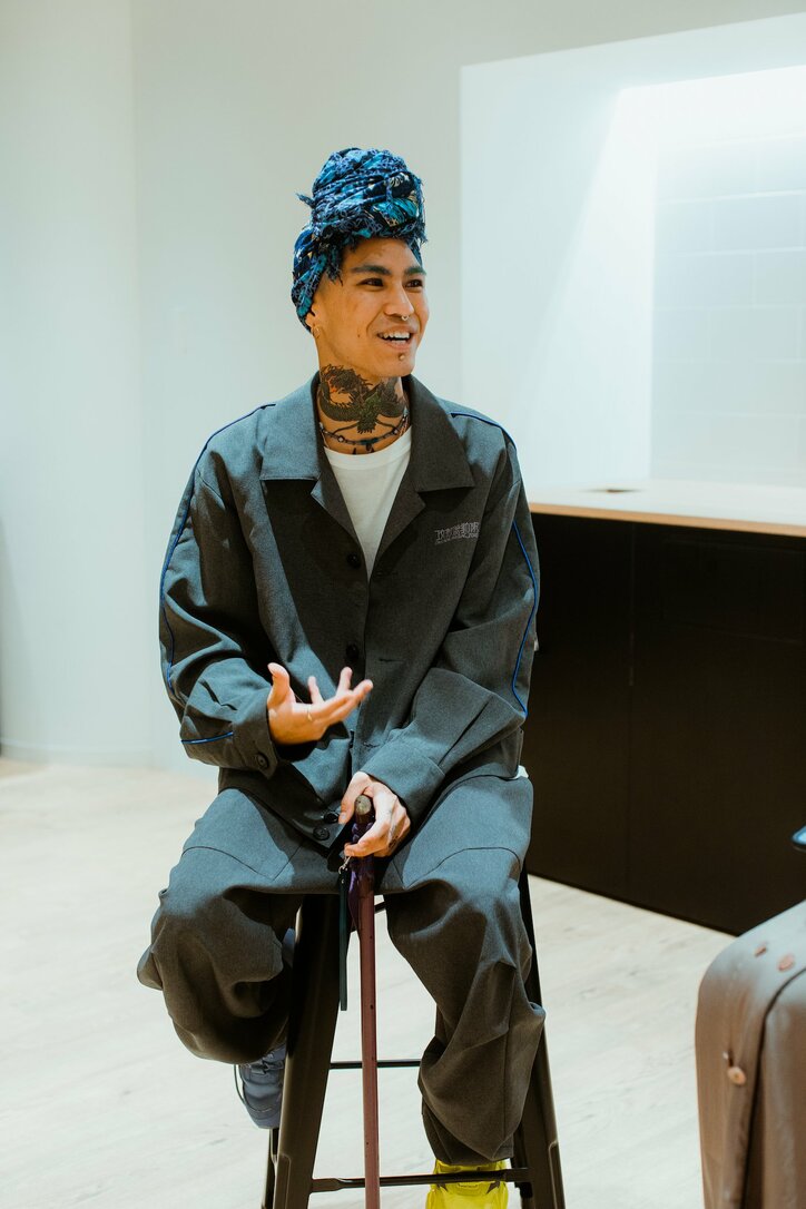 OZworld ”SNSで繋がった重盛さと美との異色コラボ”「曲の制作はタイミングとノリでトントン拍子に進んでいった」