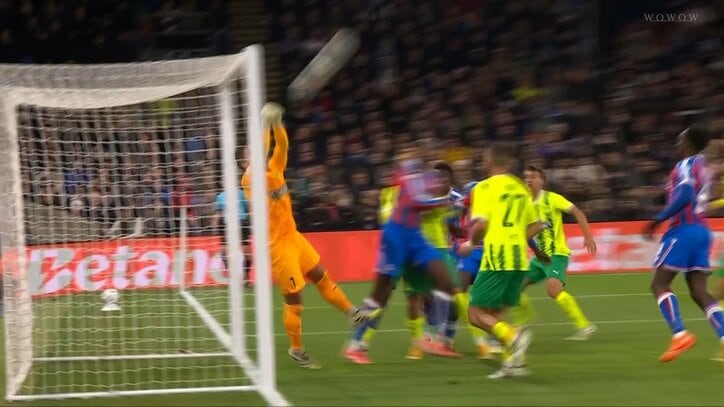 【映像】CKから衝撃のバナナシュート 