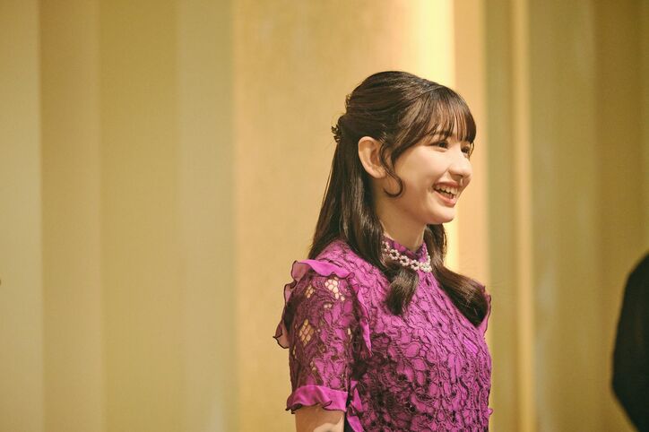 「男性と一緒にいる環境にいなさそう」シリーズ最大の衝撃・齊藤なぎさの恋に飯豊まりえが興味津々『花束オオカミ』第1話