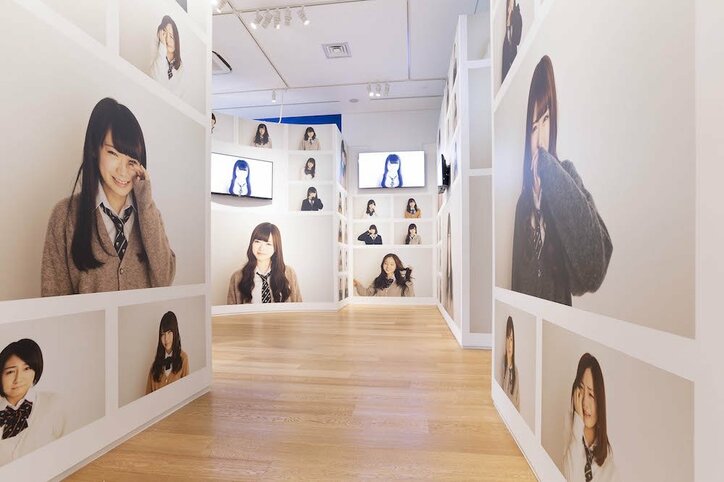 『乃木坂46 Artworks だいたいぜんぶ展』を内覧した齋藤飛鳥「なめてたなって。全く時間が足りませんでした」