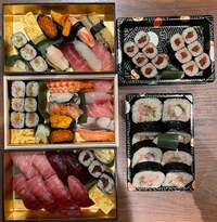 假屋崎省吾『贅沢の極み　銀座鮨たじまの折り詰め寿司で‼️』