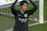 日本代表MF鎌田大地は先発出場、存在感見せるも決定機を決めきれず 泥沼フランクフルトがリーグ戦4戦未勝利