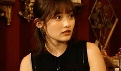 井上咲楽、元カレからの恐ろしい束縛を告白「女友達もダメ」「包丁を持った彼が鏡に映って…」