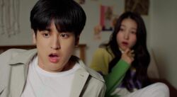 幽霊が見える能力を持つ女性と記憶を失ったイケメン幽霊とのファンタジーラブコメ、iKONのCHAN主演『同居人はイケメン幽霊！？』