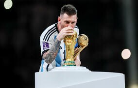 「失望なくして成功はあり得ない」悲願のW杯制覇のメッシが改めて心境綴る「挑戦をやめたくはなかった」