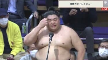 阿炎が悲願の初Vで男泣き「迷惑しかかけてこなかったので…」師匠・元