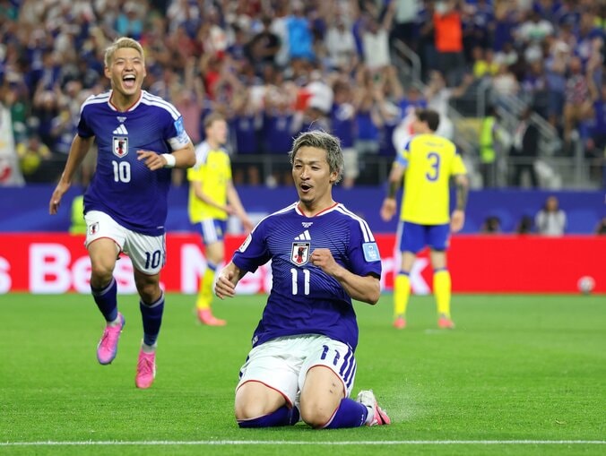 【写真・画像】「マジかよ…」日本代表を襲った“逆足ゴラッソ”に列島悲鳴「誰が止めれんねん」スウェーデンFWの絶品カットイン弾「GKノーチャンス」【W杯】　1枚目