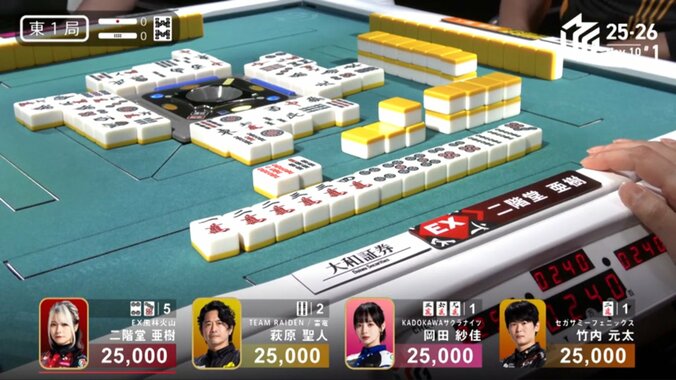 3人がかりでも勝てない！亜樹、5枚残りの絶好リーチと結末