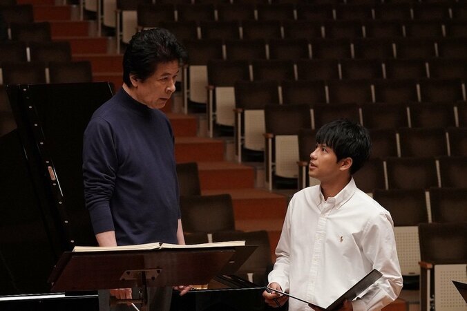 松岡茉優、松坂桃李、森崎ウィン、鈴鹿央士の名演収めた特別映像解禁！映画『蜜蜂と遠雷』劇中オリジナル楽曲が先行配信 6枚目