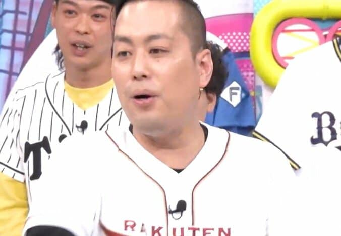 【写真・画像】エバース町田、セットを破壊！まさかのアクシデント「無茶苦茶やんこいつ」　1枚目