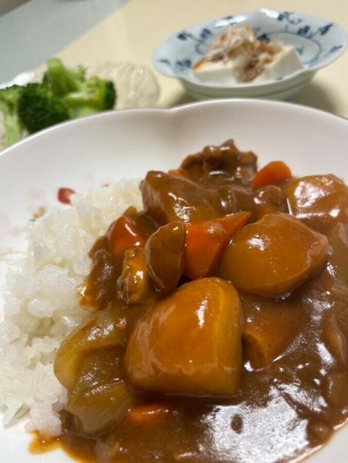  渡辺徹、35年以上食べ続けている妻・榊原郁恵の手料理「そりゃソウルフードになるわな」  1枚目