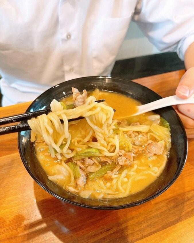 みきママ、長男がランチにラーメン2杯を完食「食べたい」「最高」の声 1枚目