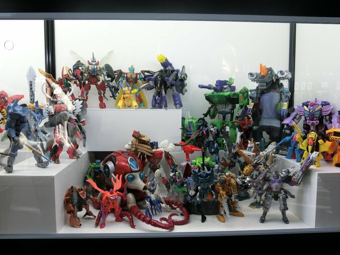 歴代コンボイが勢ぞろい　『トランスフォーマー』イベントに女性ファンも数多く来場 10枚目