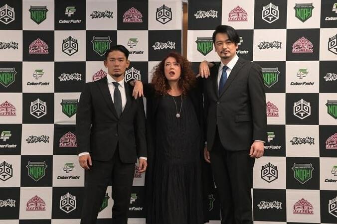  LiLiCo、プロレス引退試合の記者会見の様子を公開「小田井に一緒にリングで戦ってもらう」  1枚目