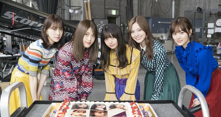 堀未央奈＆山下美月が旅したい場所は「大好きなジブリ映画の舞台」「オシャレなあの街並みを歩いてみたい」