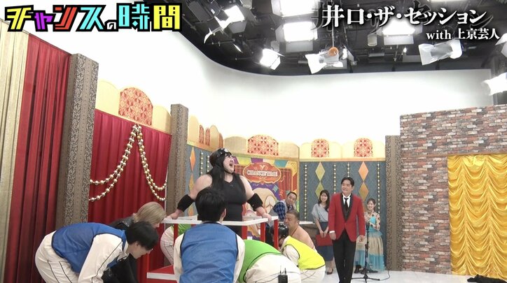 【写真・画像】オダウエダ植田、神輿で担がれるも芸人ら悲鳴「無理無理!」 2枚目