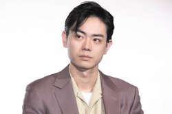 女子高生が選ぶ！バレンタインチョコをあげたい芸能人　3位は菅田将暉、2位は山崎賢人、1位は？