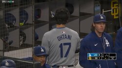 大谷翔平、右腕が野手と接触直後にベンチで気になる仕草 カメラが捉えた瞬間に「何もありませんように…」「大丈夫か？」心配の声