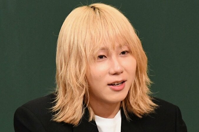 【写真・画像】岸谷蘭丸（24）、「本当に好き」な女性の職業を告白しスタジオ爆笑「おじさん？」　1枚目