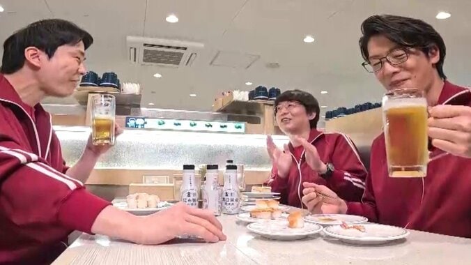三四郎・小宮「ちょっと飲んでもらって…」年下芸人にビール強要で「ほんまやめろ」「今のはアカン」 5枚目