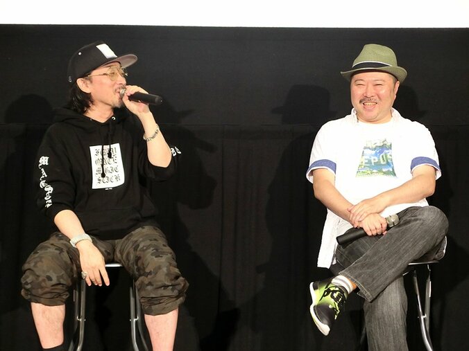 菊地成孔、戦場と音楽を語る　「すべての兵隊は音楽を聴かないと戦争なんかやってられない」 2枚目