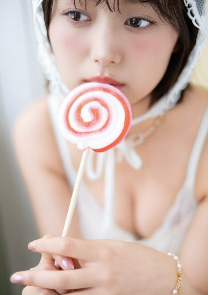 北野瑠華_誌面ページ（2）