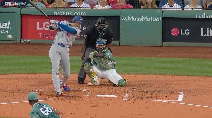 【映像】大谷、明らかボール球を“力と技術で”強引ヒット