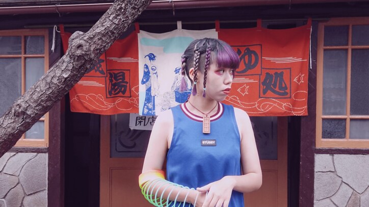 なかむらみなみ、地元神奈川県藤沢市辻堂について歌った1stシングル『Ride』のリリース1周年を記念して個人名義初のMVを公開！