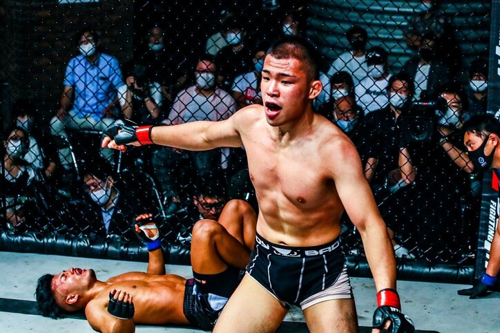 「こんな高校生いるのか」見事な三角絞めで逆転一本 驚異の17歳・西川大和が話題