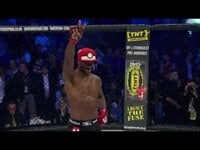 ポケモンGOファイター　膝蹴りで頭蓋骨を粉砕、大ケガを負わせていた