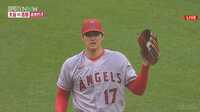 大谷翔平も冷たい雨には勝てず… 4点リードも降雨中断後に降板 今季3勝目はおあずけ 吉田正尚との2106日ぶり直接対決は空振り三振で大谷に軍配