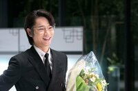 綾野剛「男として見てくれた」と小林薫に感謝 ドラマ『ハゲタカ』がクランクアップ