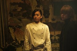 藤原竜也 vs 窪田正孝、新旧・夜神月が激突！？『Ｄｉｎｅｒ　ダイナー』より新画像解禁