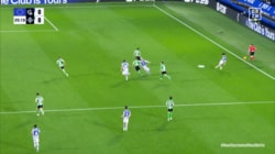 「何してんの？」久保建英が完璧スルーパス→“まさかの展開”に騒然…味方の連続ミスにファン悲鳴「2回目やぞ！」「なんでやねん！」